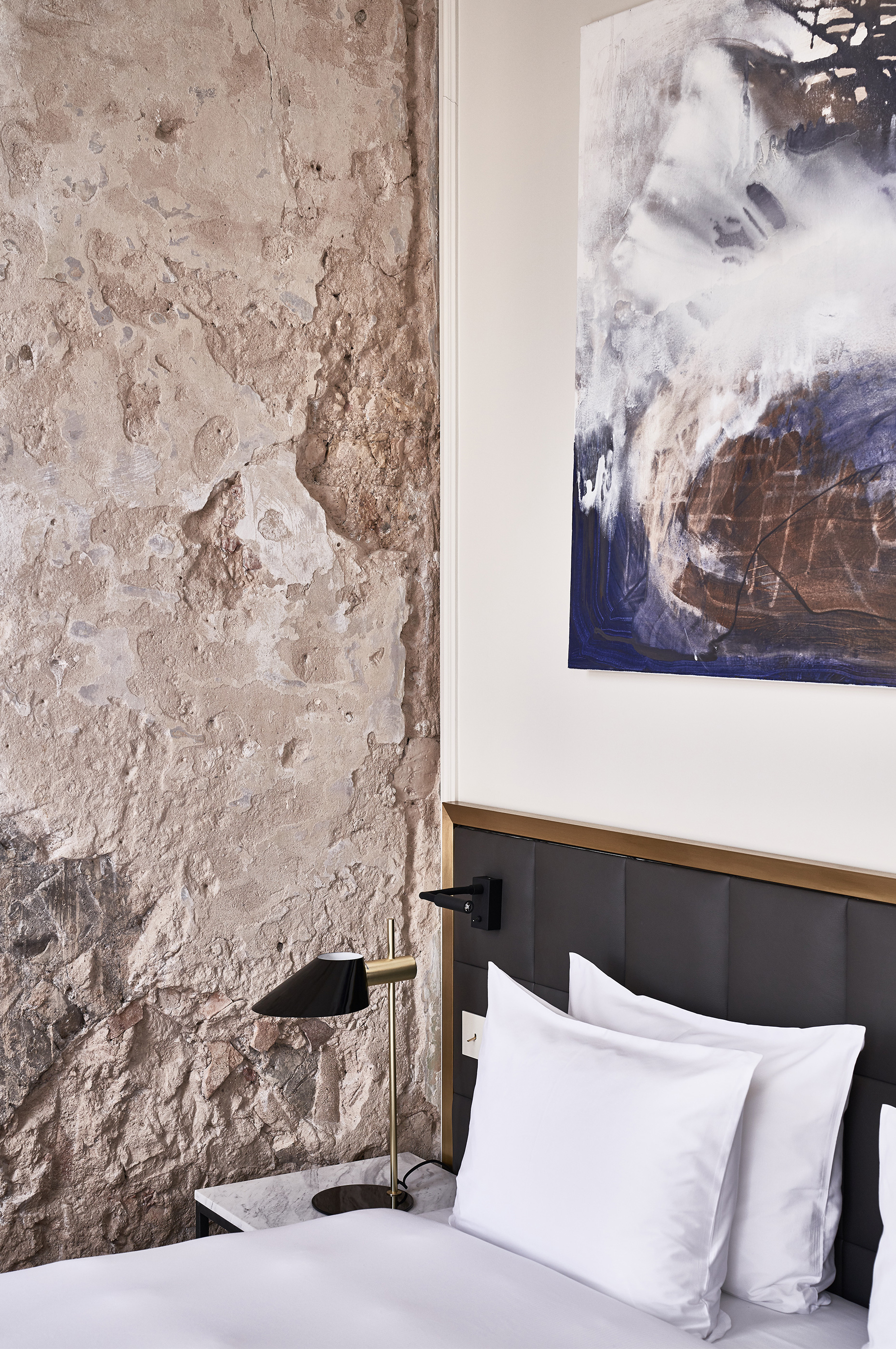 hotel-pacai-artisians-artelier-bedroom-painting-interior-made-by-originals-373